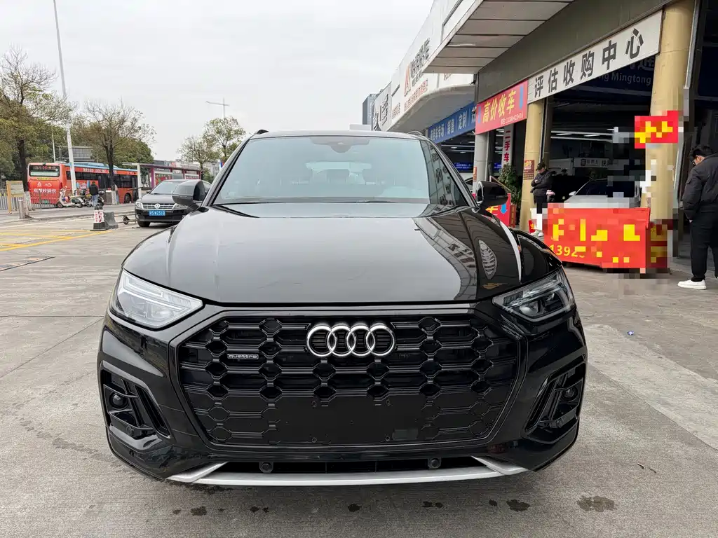 Audi Q5L 2023 — фото 3