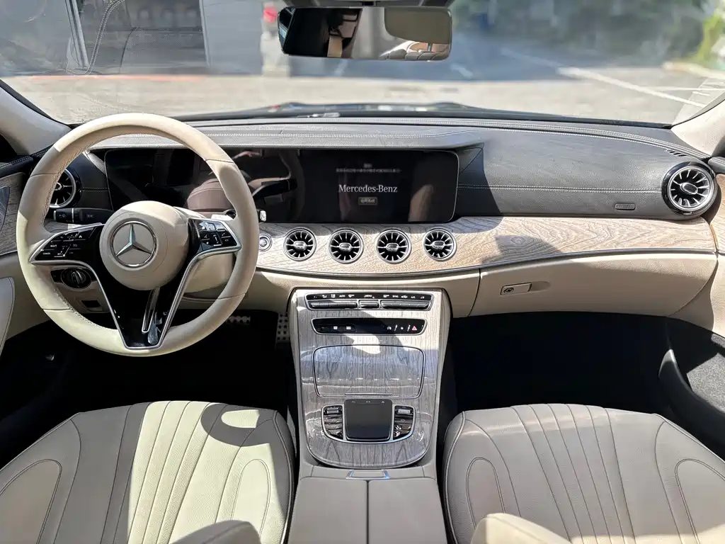 Mercedes-Benz CLS 2022 — фото 9