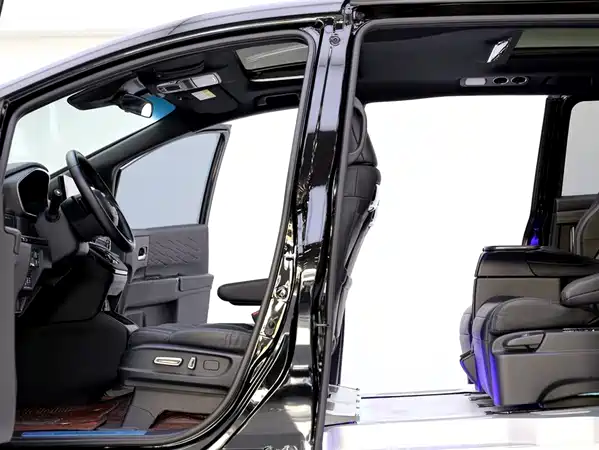 Honda Elysion 2025