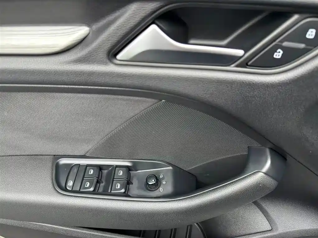 Audi A3 2015 — фото 10