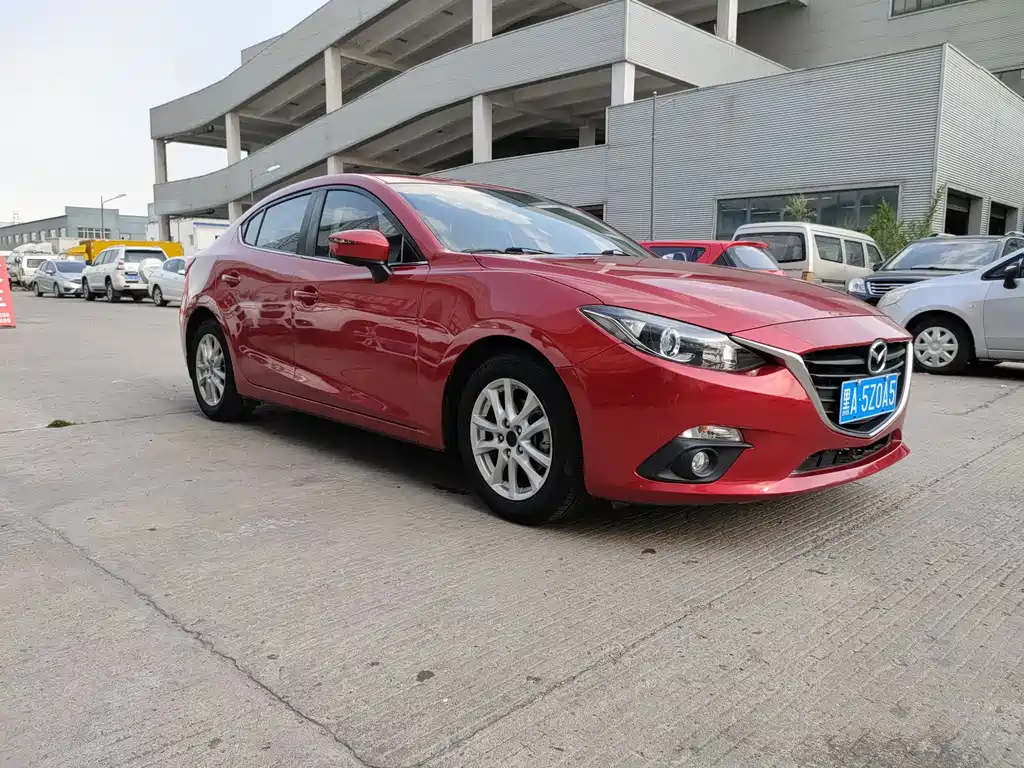 Mazda 3 Axela 2016