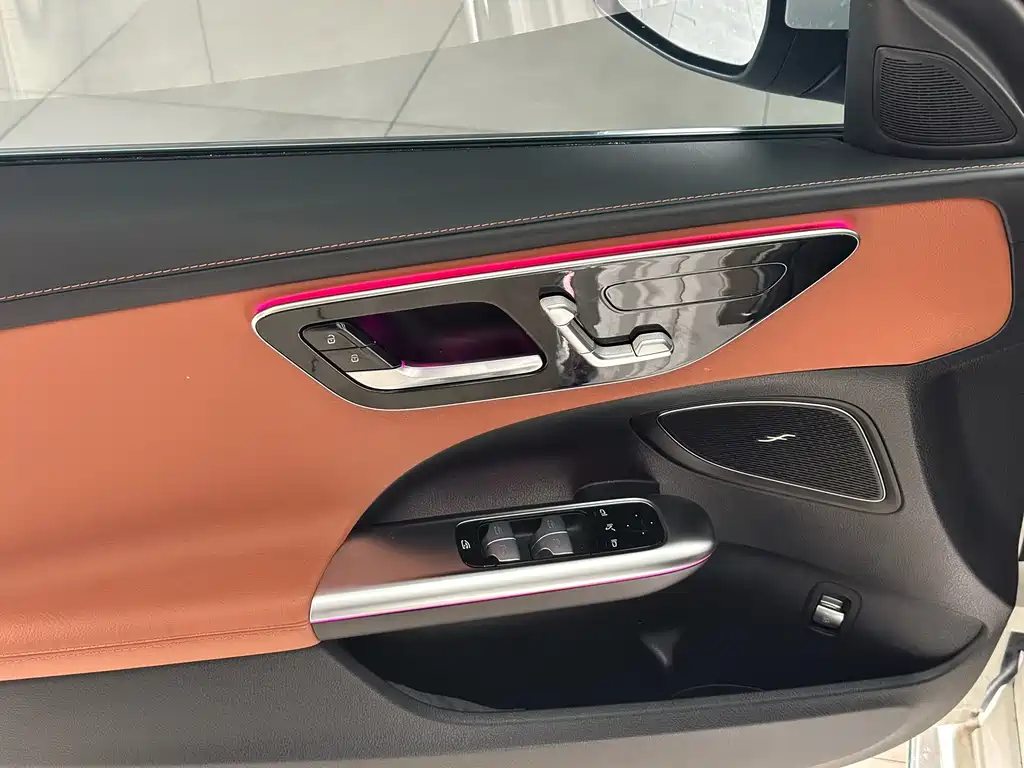 Mercedes-Benz C-Class 2022