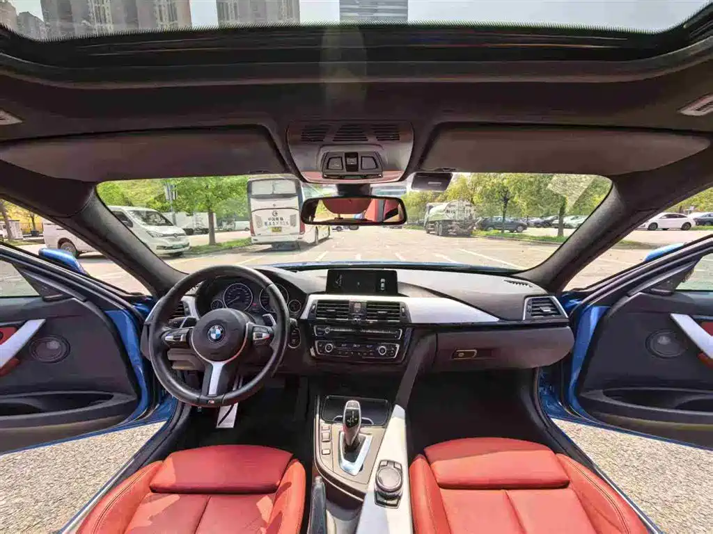 BMW 3 Series 2016 — фото 35
