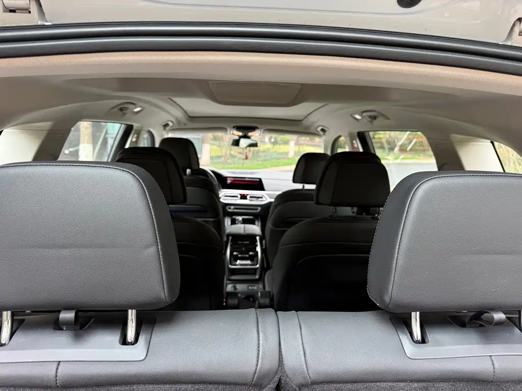 BMW X7 2022 — фото 12