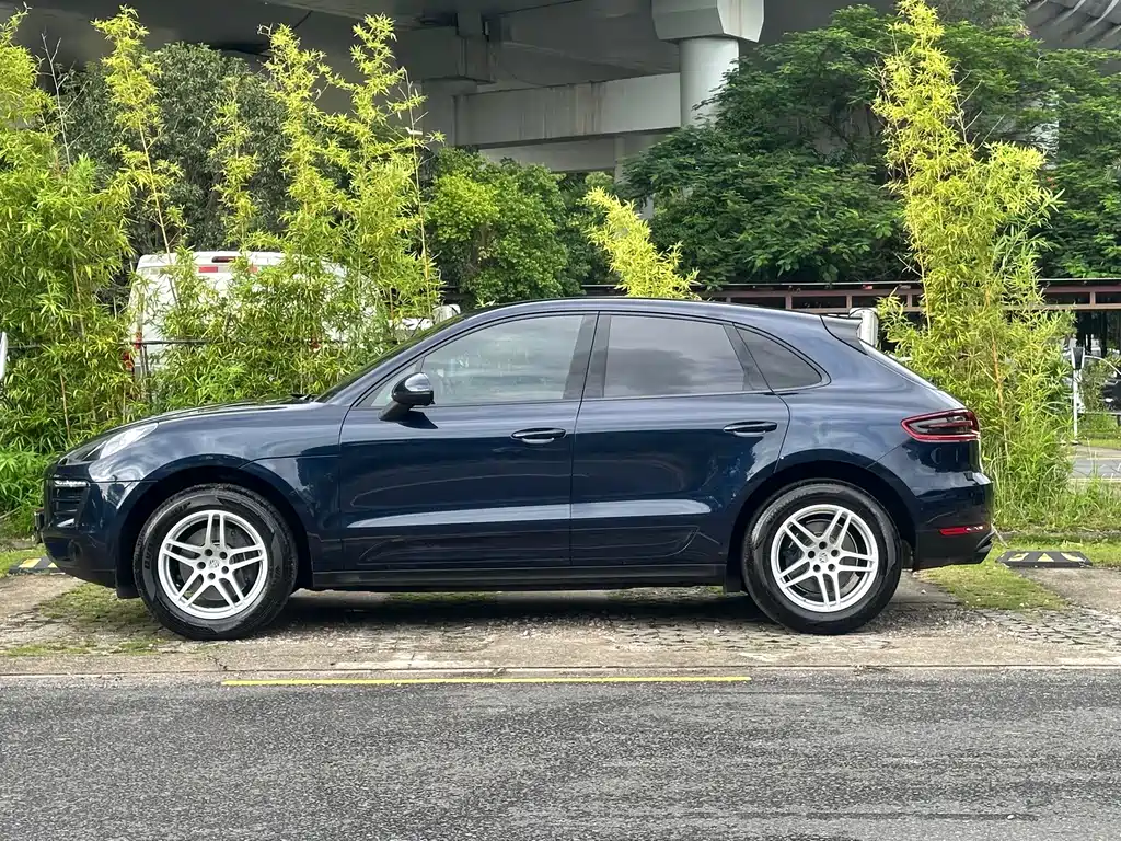 Porsche Macan 2018 — фото 8