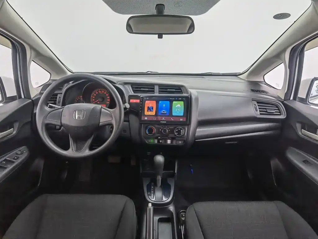 Honda Fit 2016 — фото 5