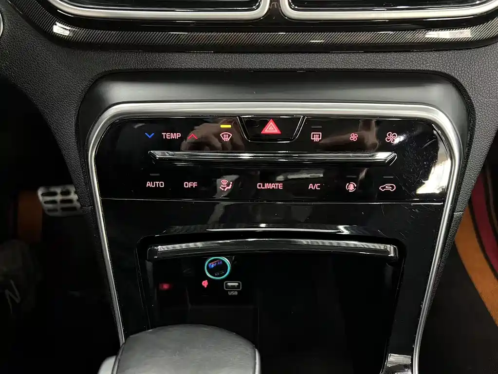 Kia KX5 2022 — фото 15