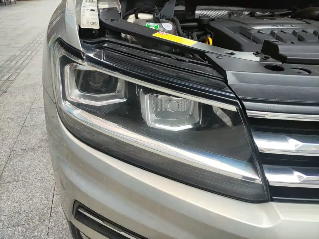 Volkswagen Tiguan L 2019