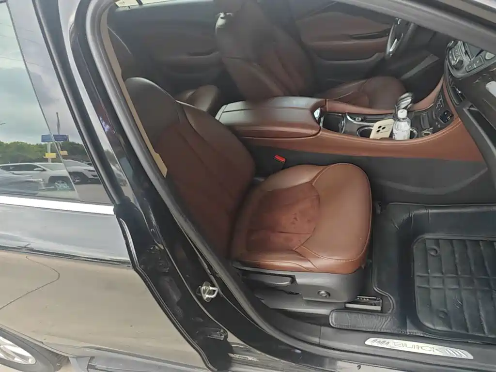 Buick Envision Plus 2016 — фото 25