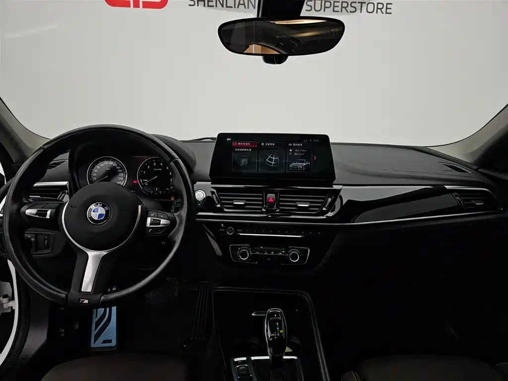 BMW 1 Series 2023 — фото 13