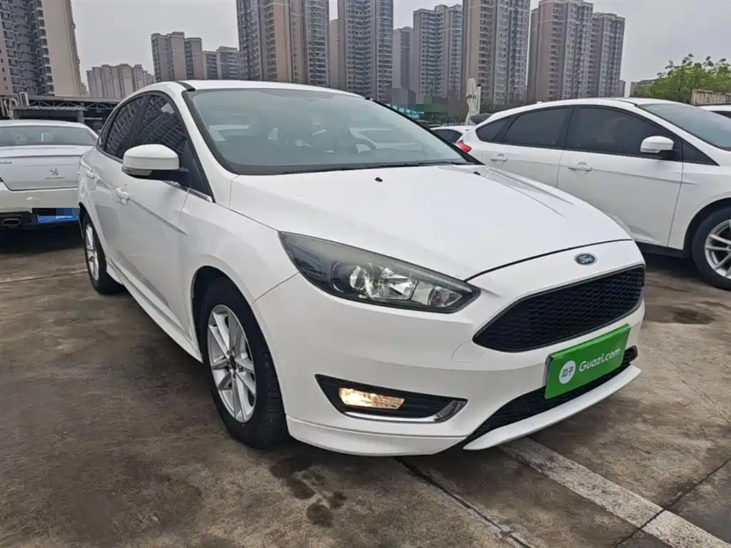 Ford Focus 2016 — фото 4