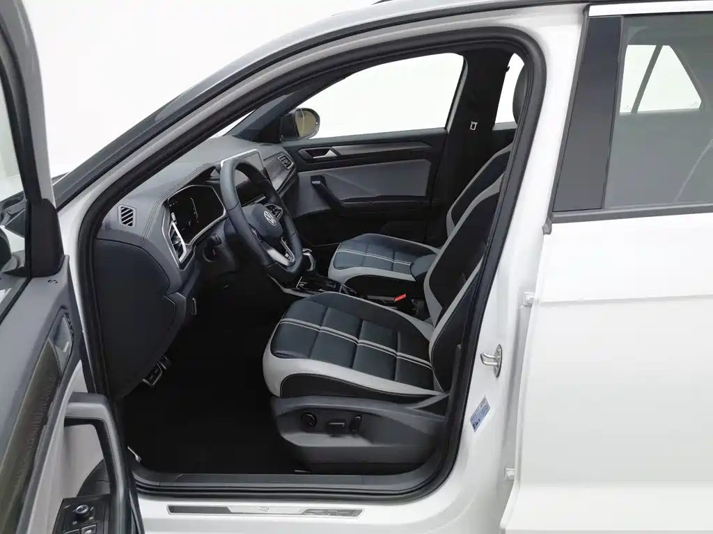 Volkswagen T-Roc 2025 — фото 10