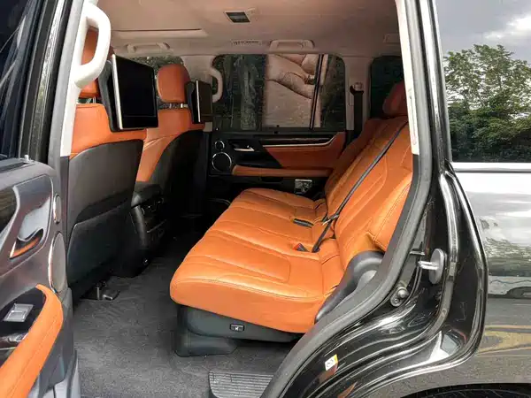Lexus LX 2019