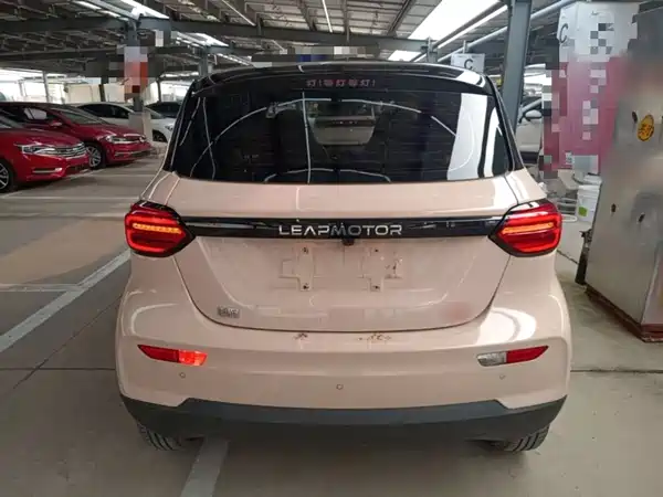 Leapmotor T03 2022