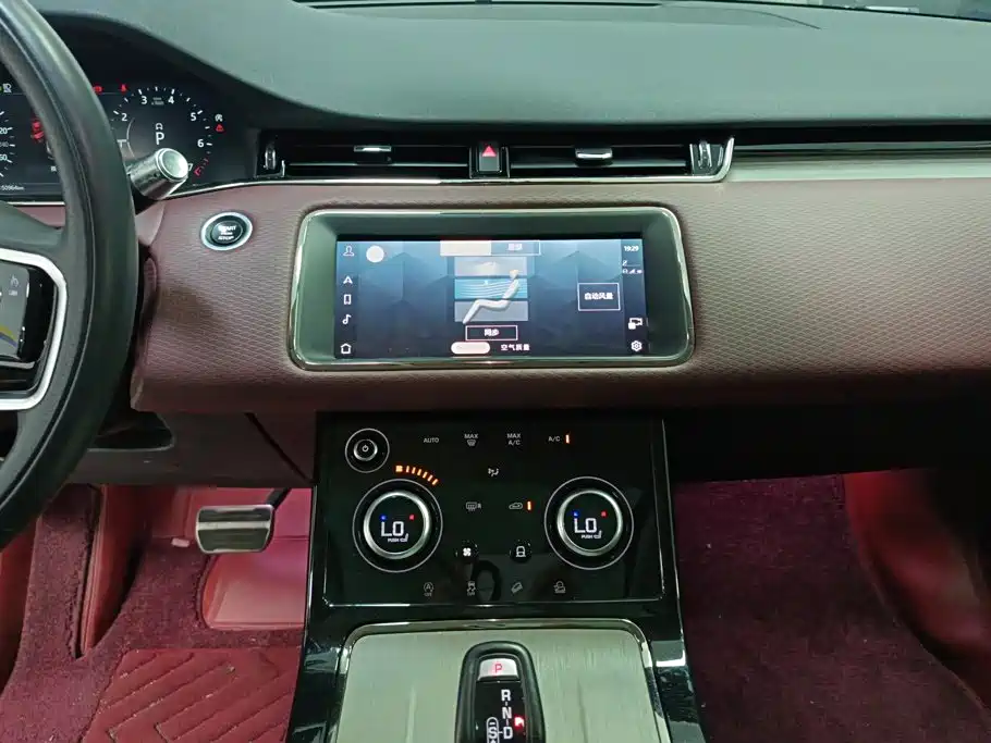 Land Rover Range Rover Evoque 2022 — фото 13