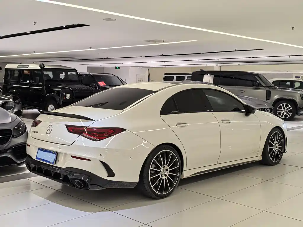 Mercedes-Benz CLA AMG 2023 — фото 11