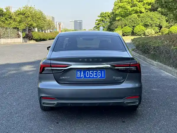 Roewe i6 MAX 2020