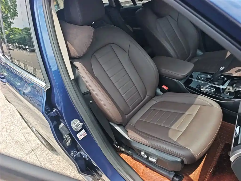 BMW X3 2018 — фото 20