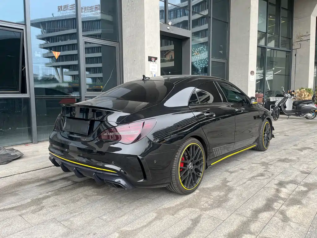 Mercedes-Benz CLA AMG 2018 — фото 4