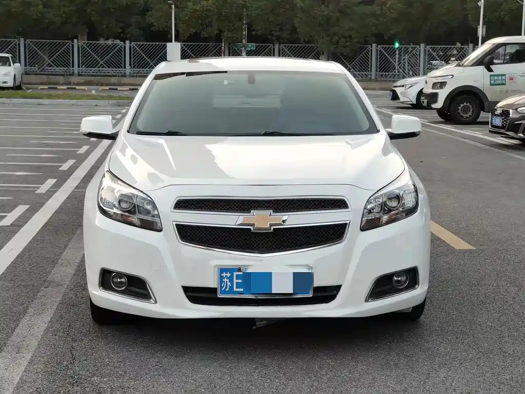 Chevrolet Malibu 2012 — фото 2