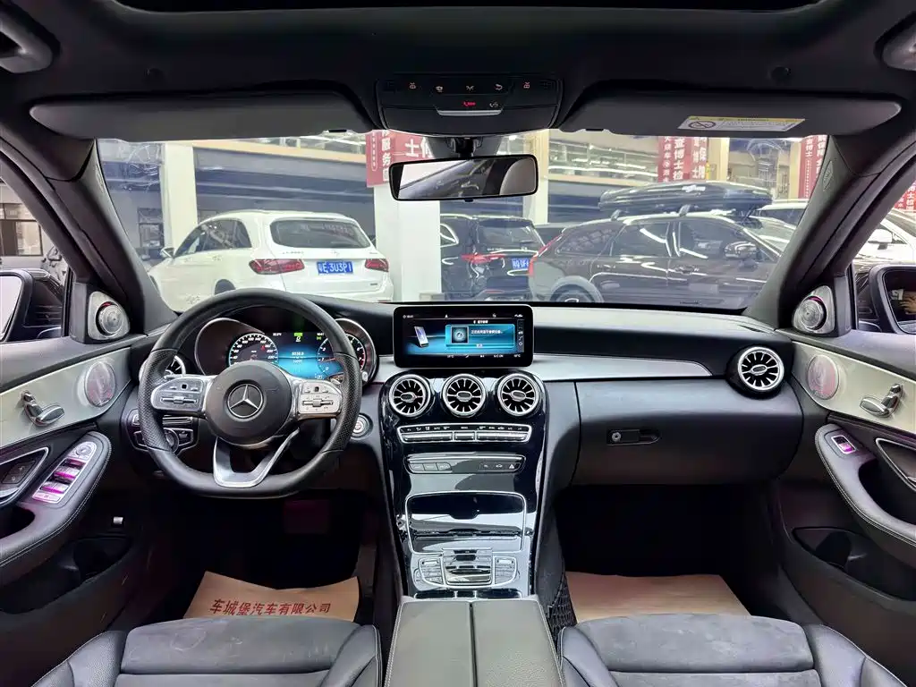 Mercedes-Benz C-Class 2019 — фото 10