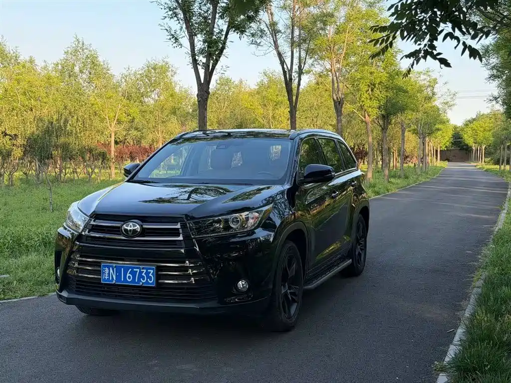 Toyota Highlander 2020