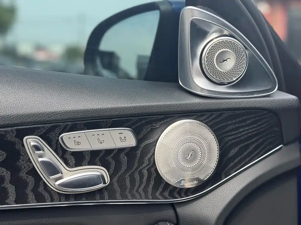 Mercedes-Benz C-Class 2020 — фото 23