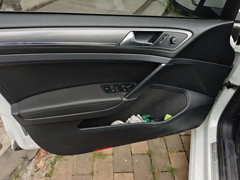 Volkswagen Golf 2014