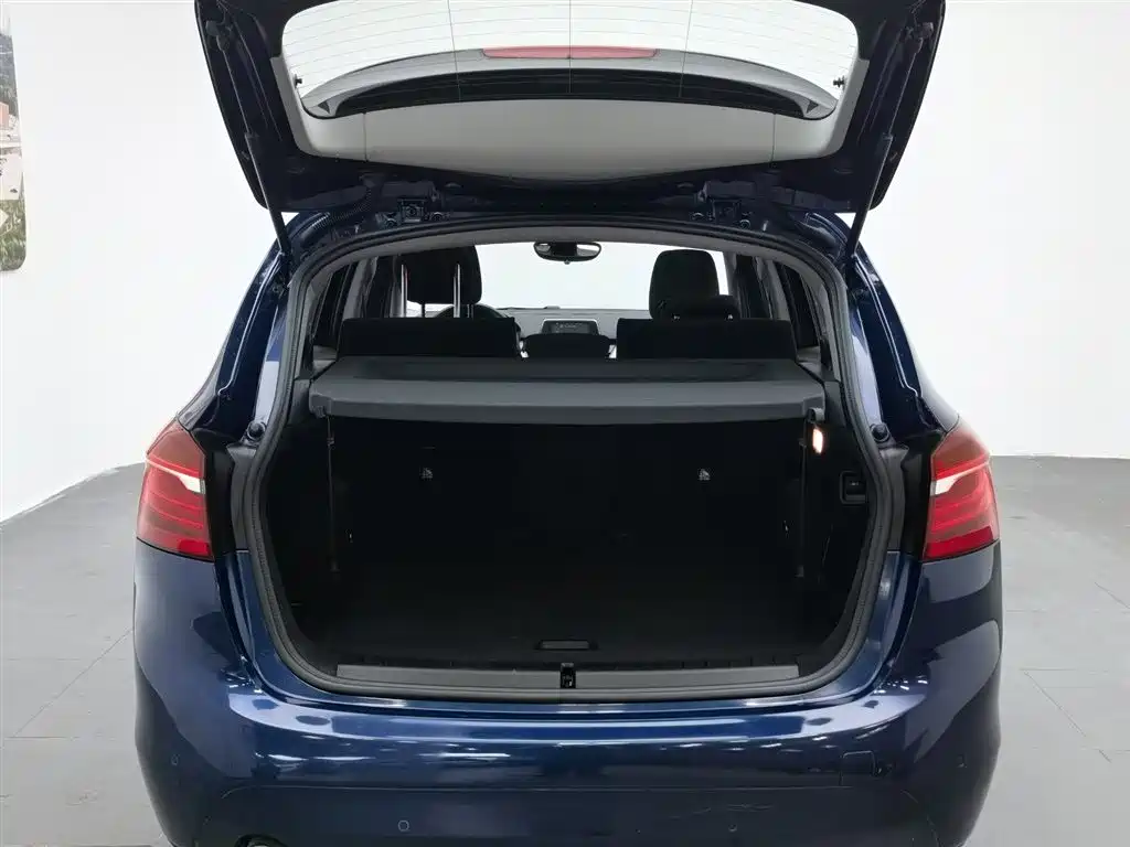 BMW 2 Series Active Tourer 2016 — фото 16