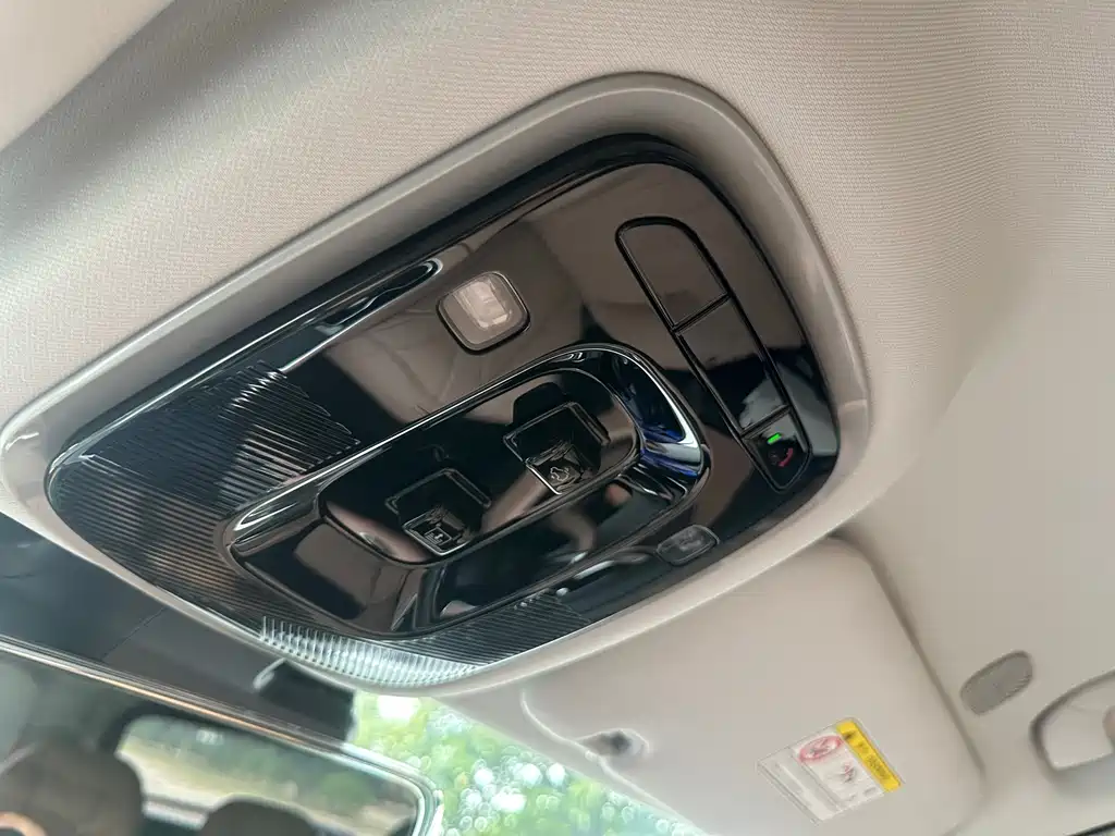 Chery Tiggo 8L 2025 — фото 15