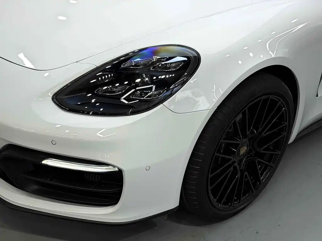 Porsche Panamera 2023 — фото 12
