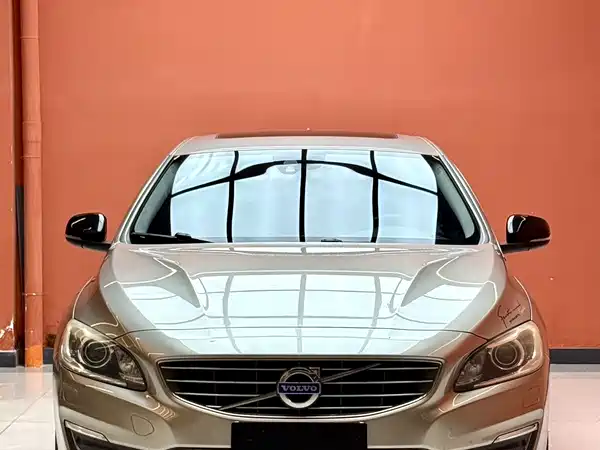 Volvo S60 2016