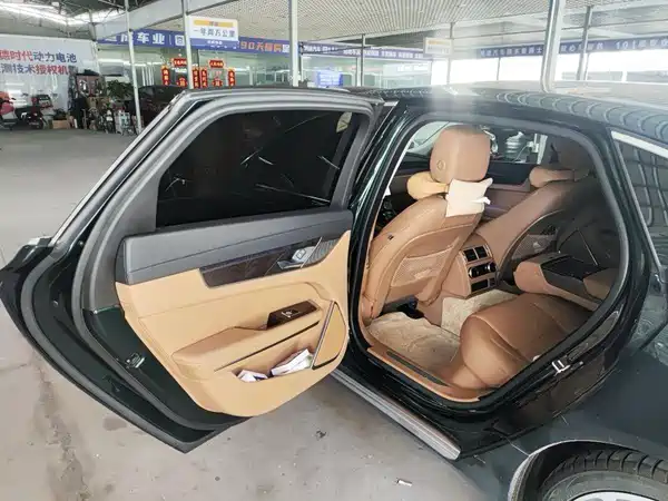 Jaguar XFL 2023