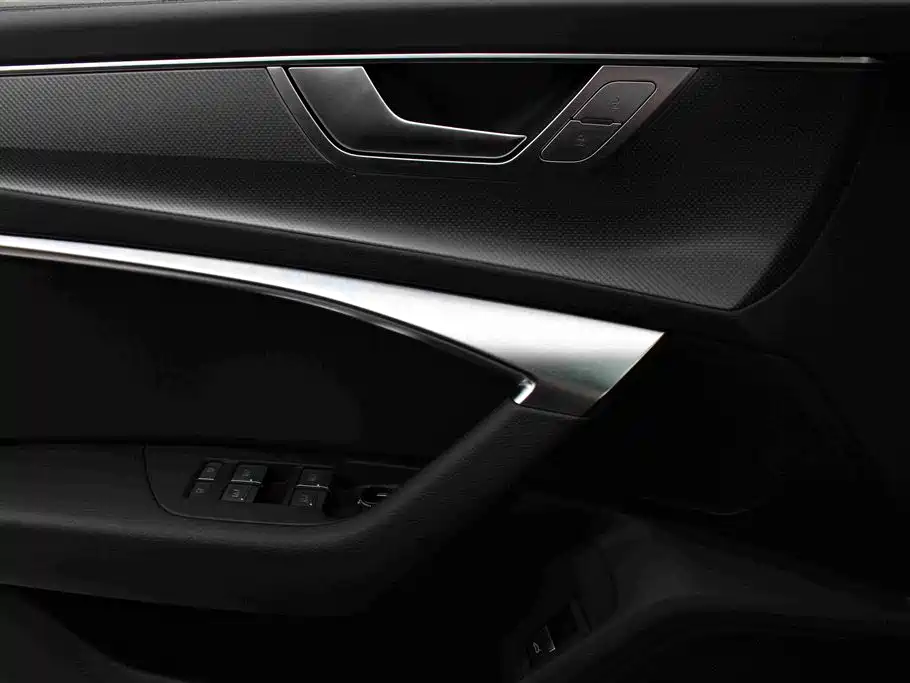 Audi A6L 2023 — фото 7
