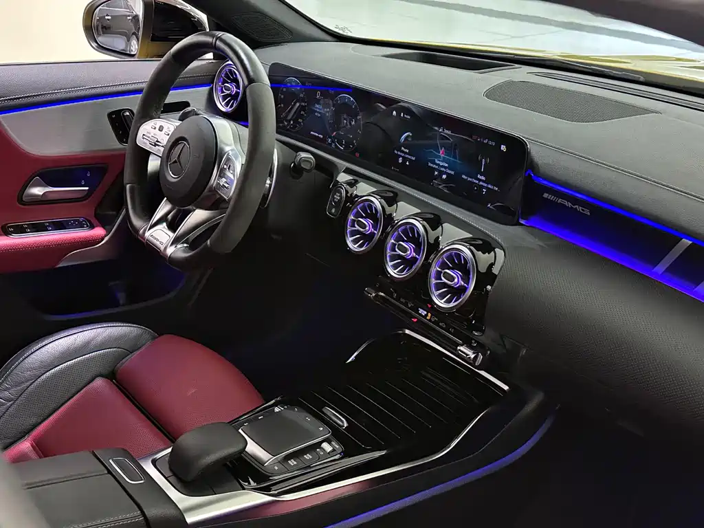 Mercedes-Benz CLA AMG 2021 — фото 12