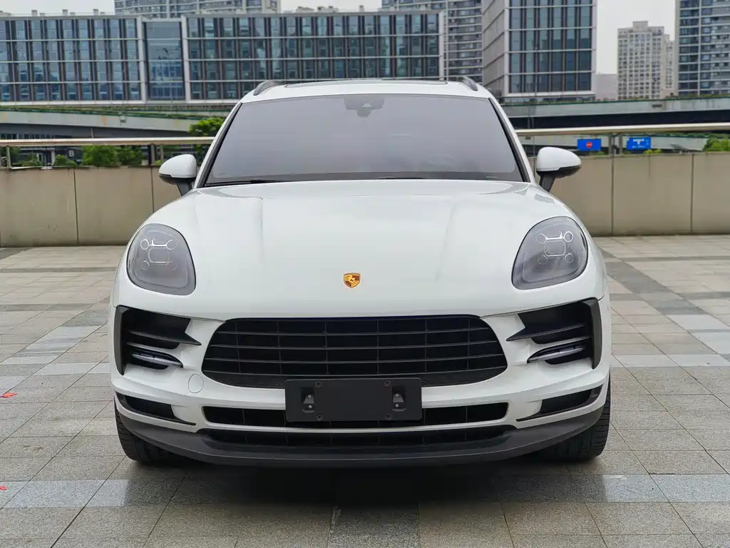 Porsche Macan 2021 — фото 2