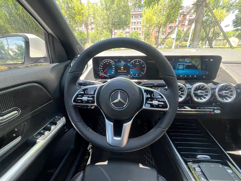 Mercedes-Benz GLA 2021 — фото 13