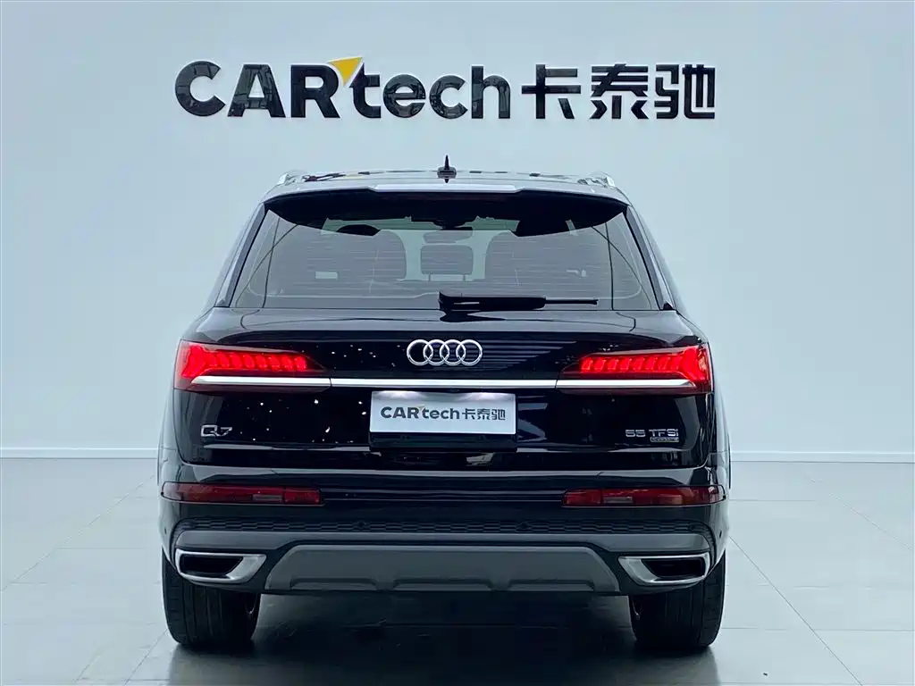 Audi Q7 2021 — фото 3