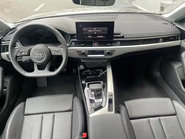 Audi A5 2025
