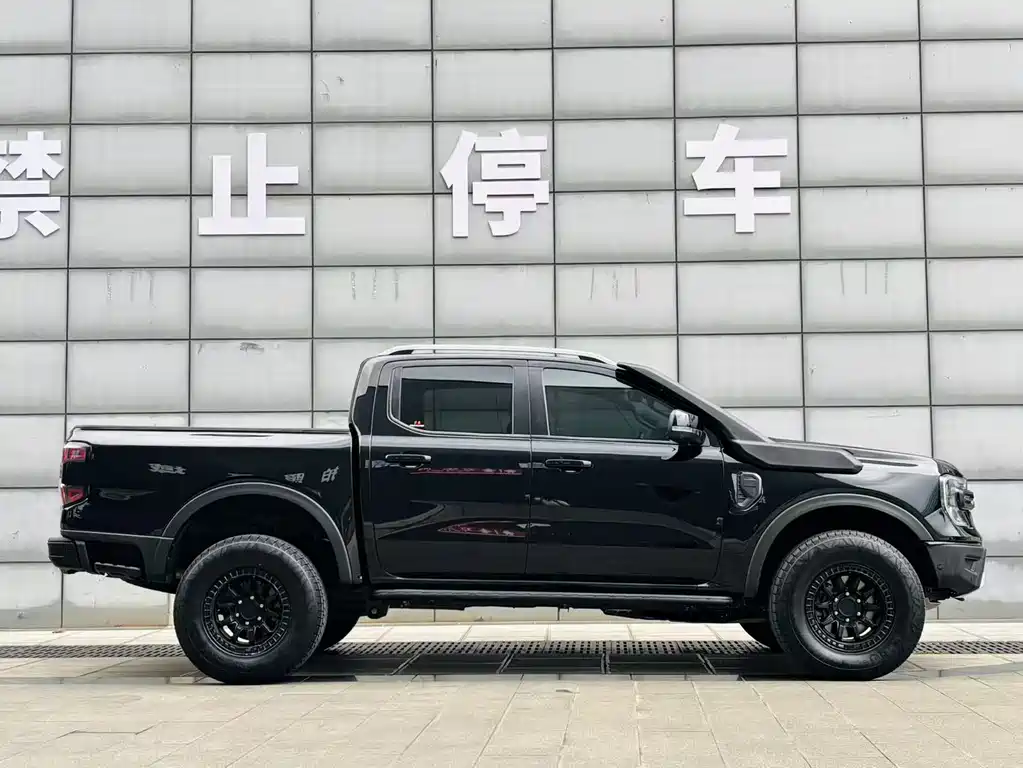 Ford Ranger 2024