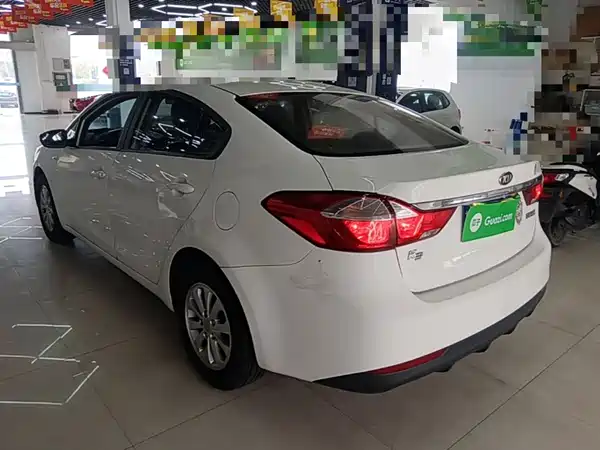Kia K3 2016