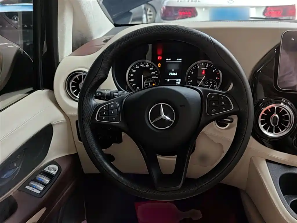 Mercedes-Benz Vito 2021 — фото 11