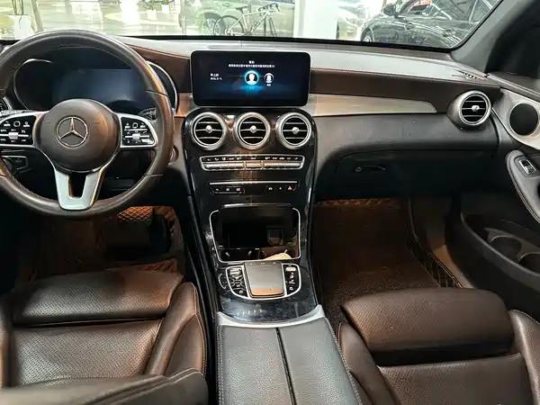 Mercedes-Benz GLC 2020