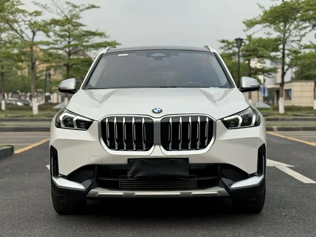 BMW X1 2024 — фото 1