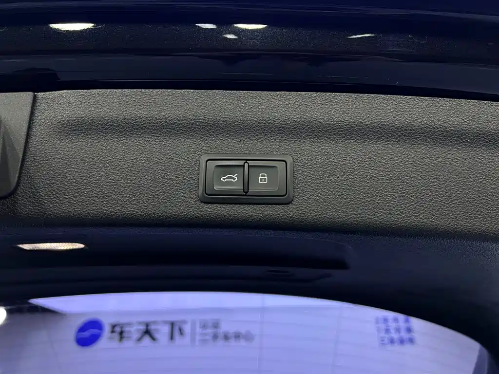 Audi A6 2020 — фото 27