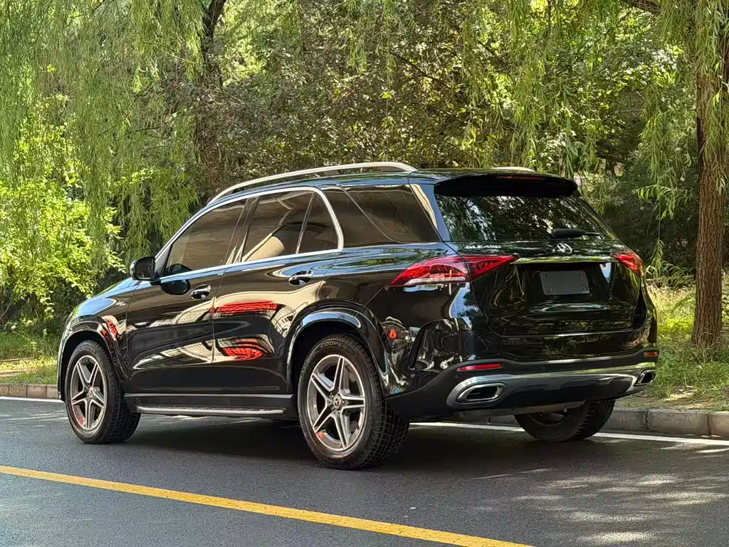 Mercedes-Benz GLE 2023 — фото 4