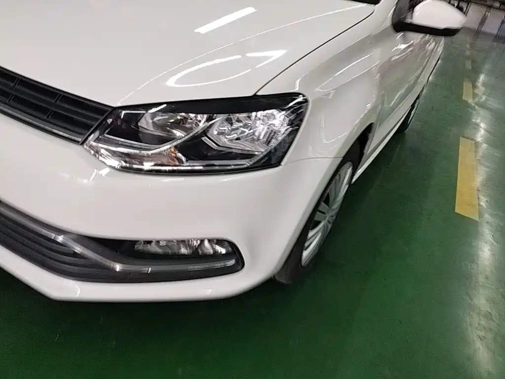 Volkswagen Polo 2018 — фото 24