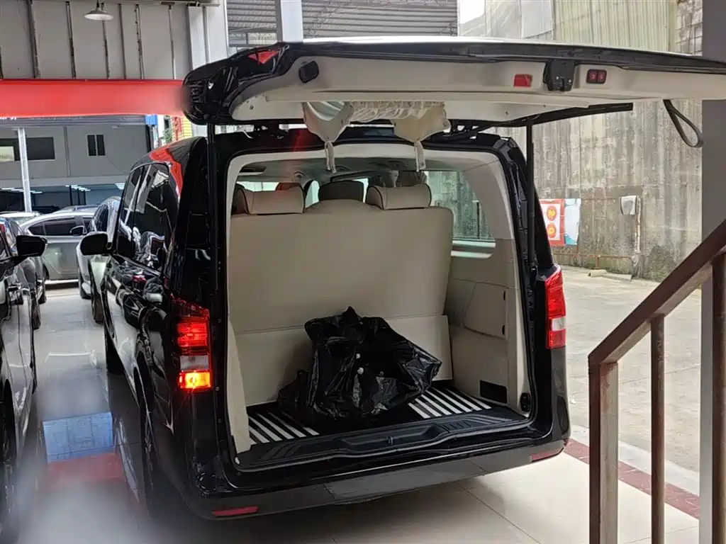 Mercedes-Benz Vito 2021 — фото 19