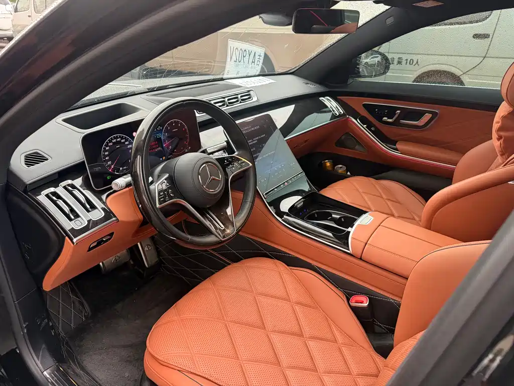 Mercedes-Benz S-Class 2025 — фото 4