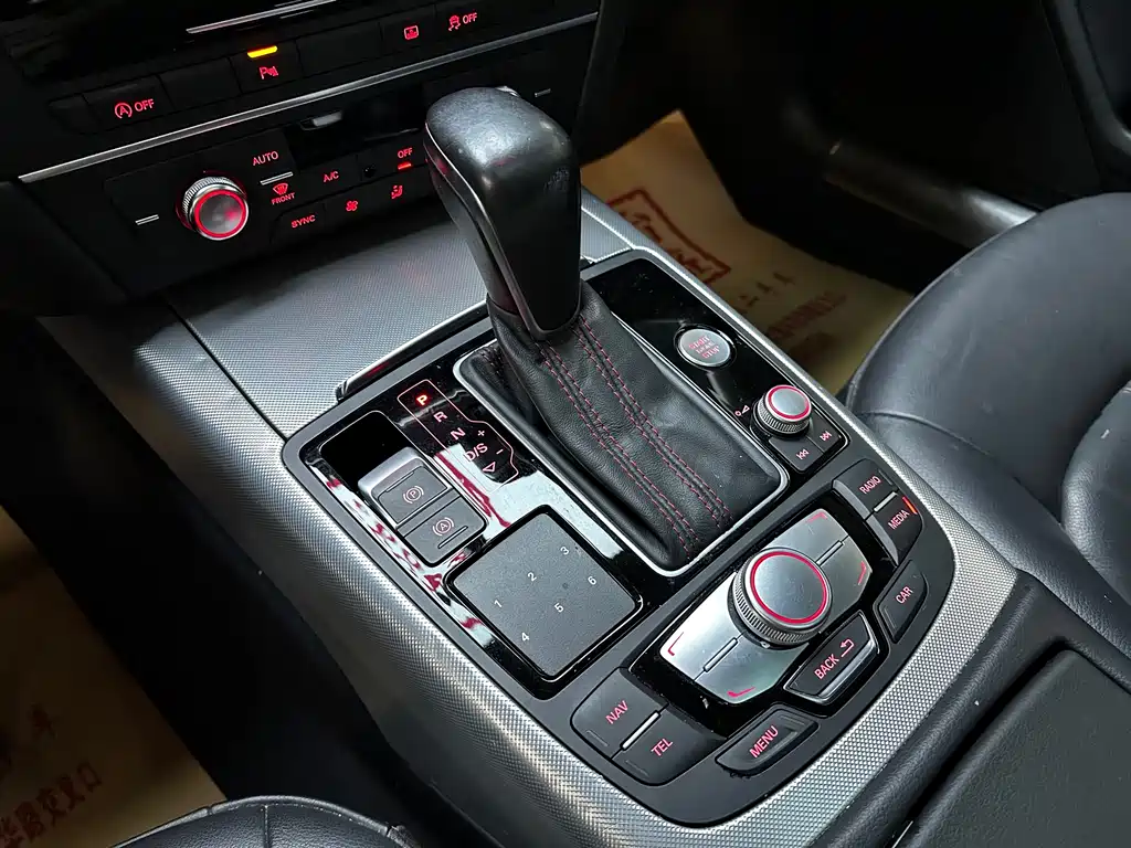 Audi A6L 2016 — фото 15